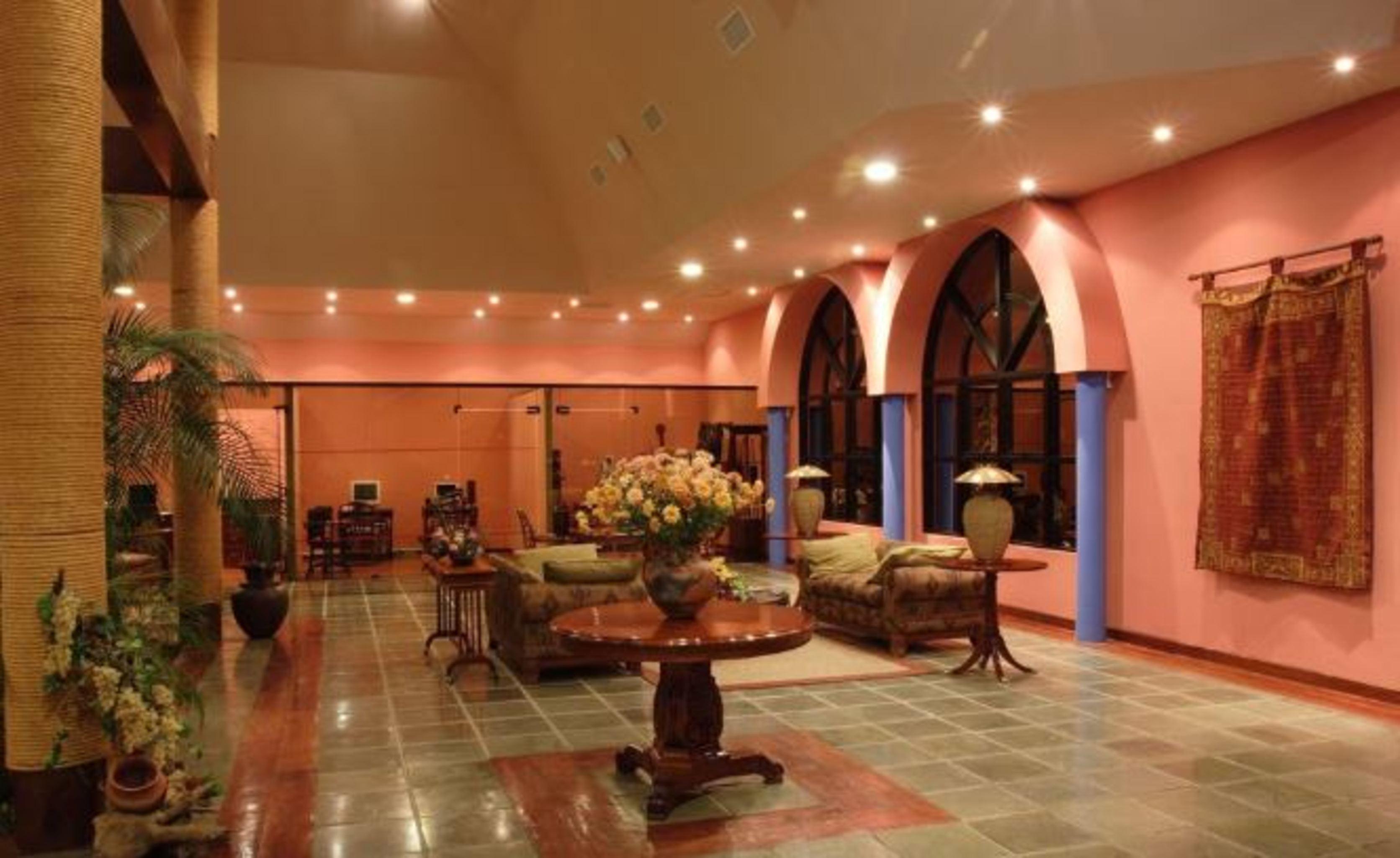 Hotel Los Parrales Tarija Extérieur photo