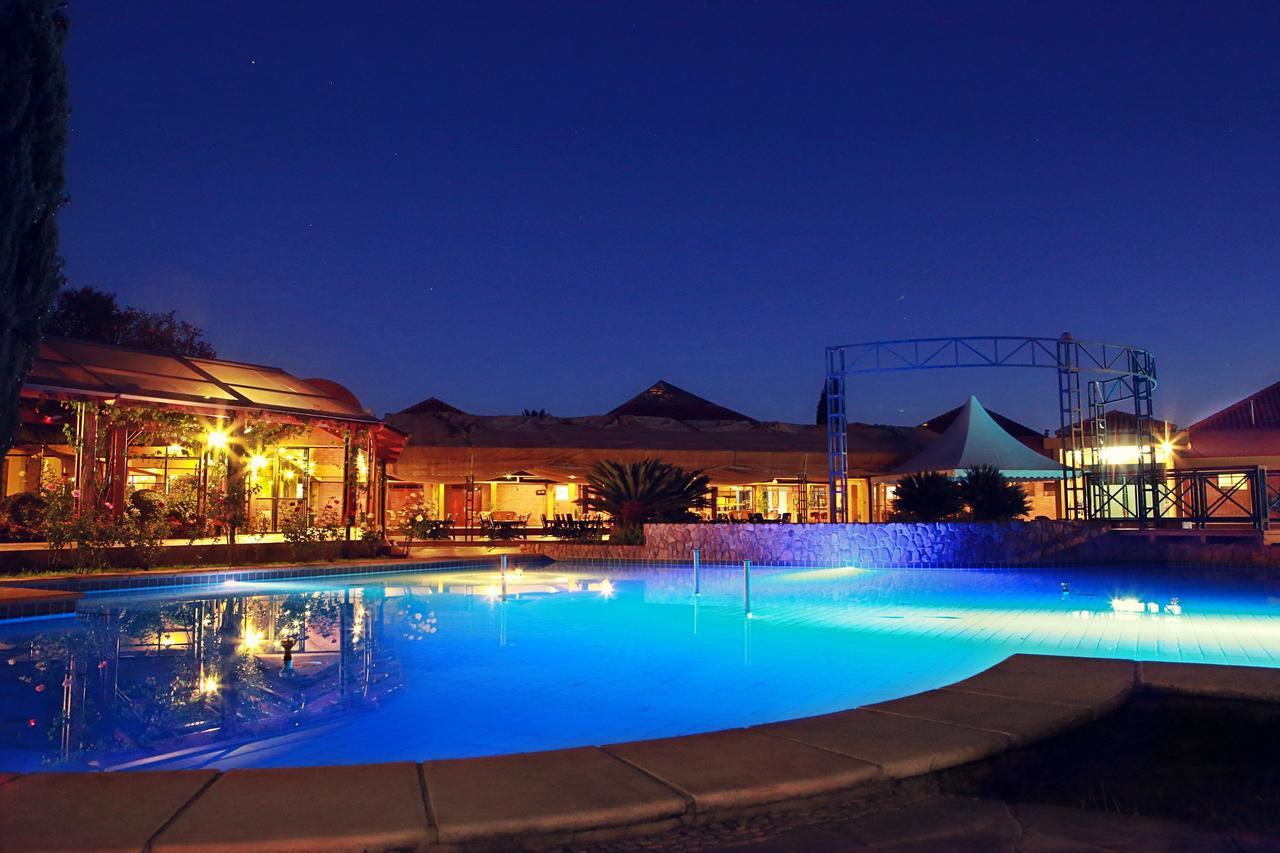 Hotel Los Parrales Tarija Extérieur photo